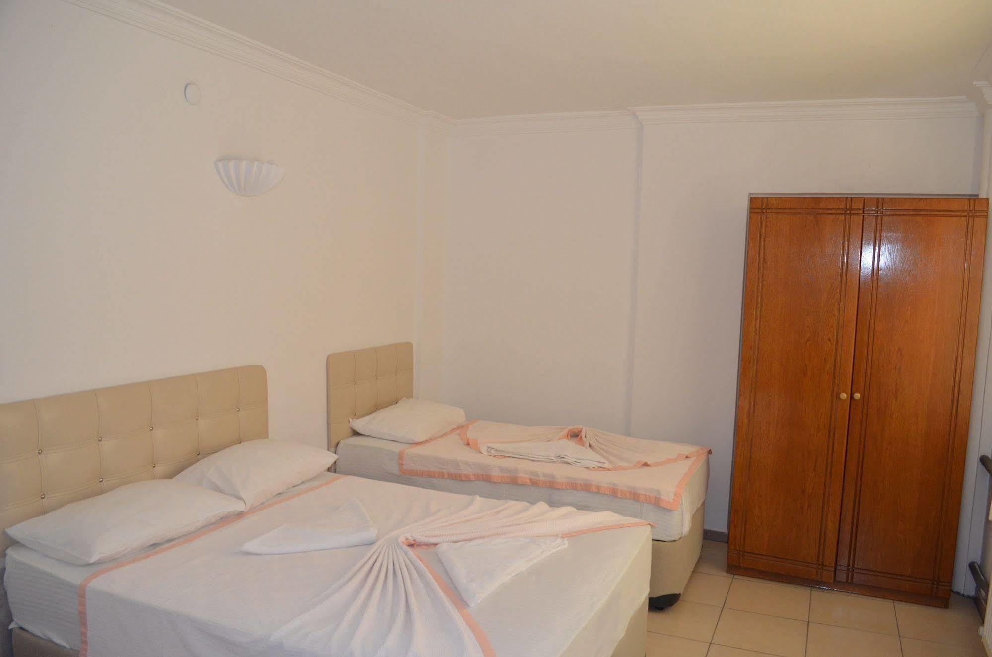 Hotel Prens Yildiz Ayvalı Exteriör bild