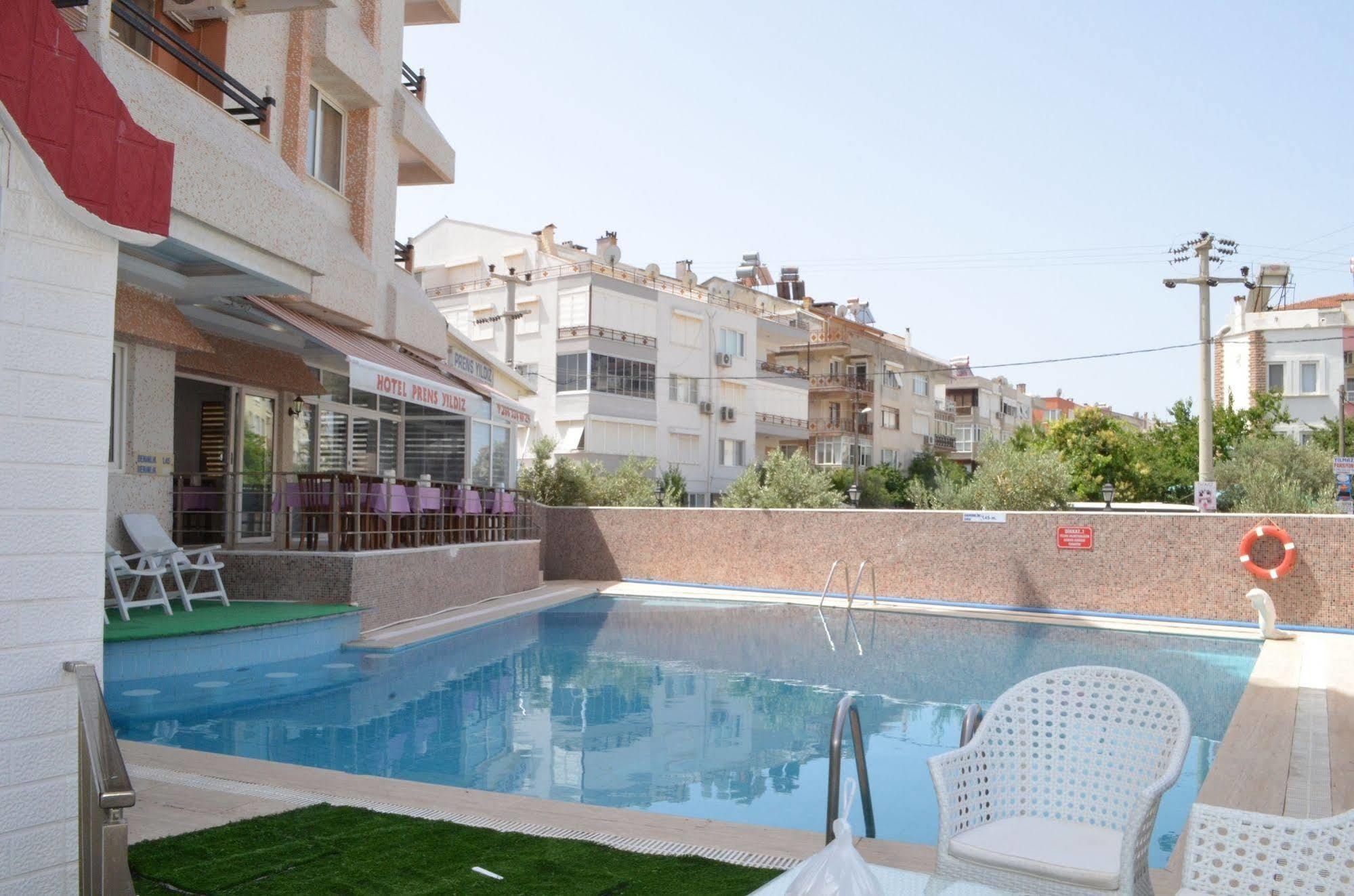 Hotel Prens Yildiz Ayvalı Exteriör bild